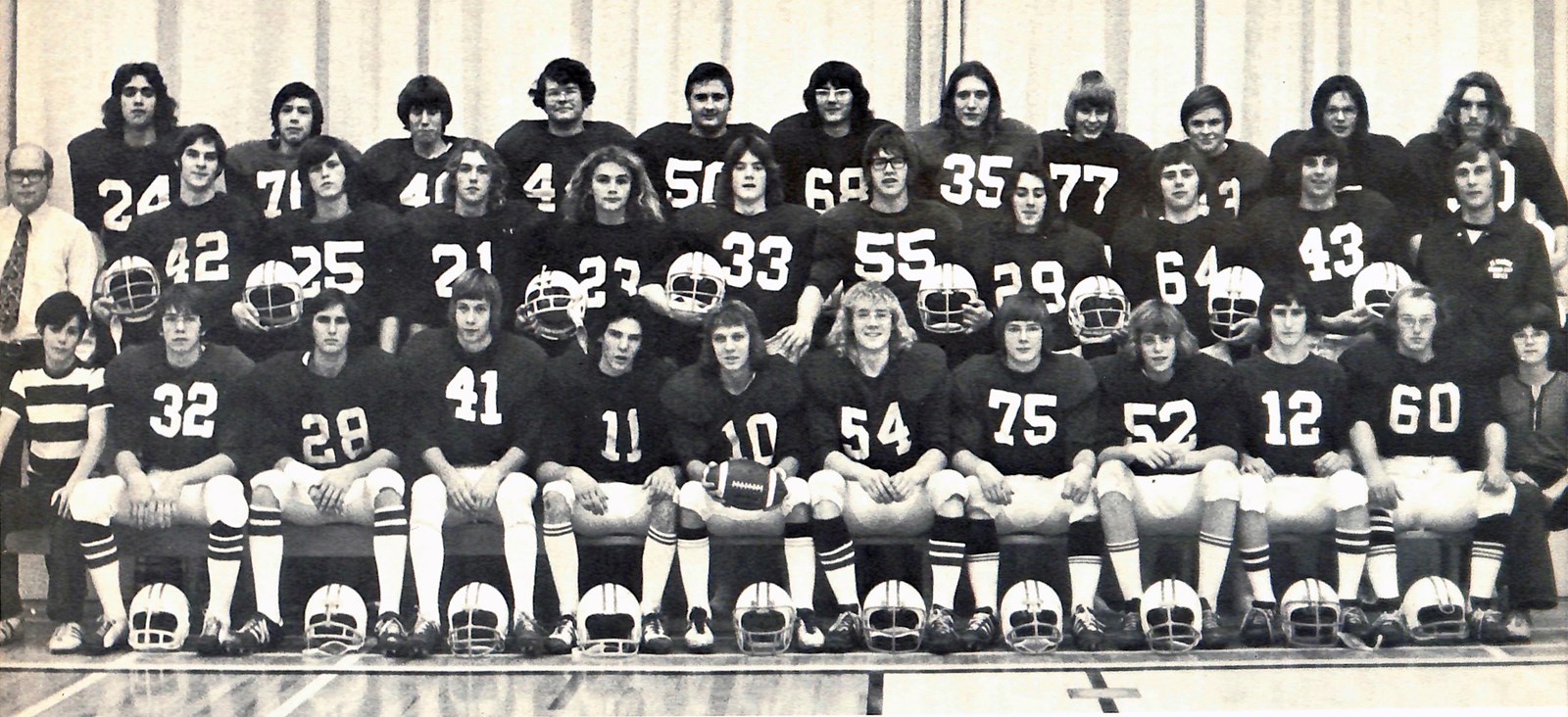 1973-74%20Football%20Sr.jpg
