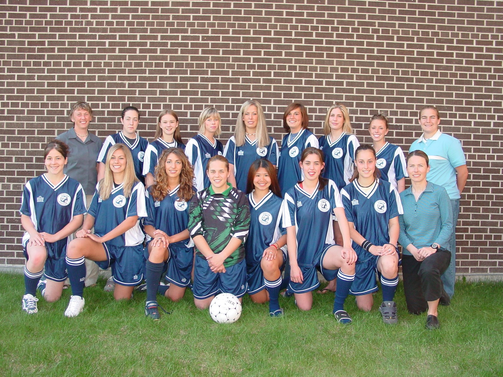2003%20Jr%20Girls%20Soccer.JPG